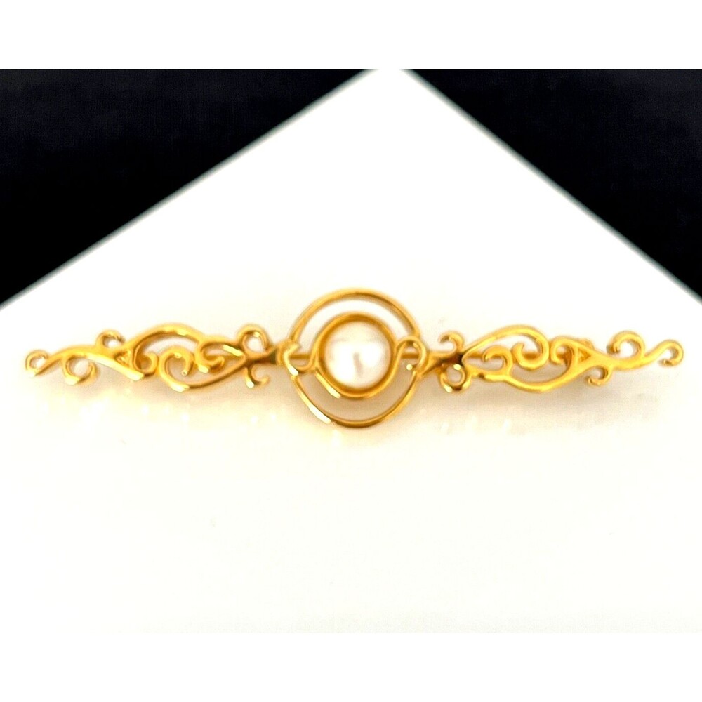 Vintage 1980s Monet Brooch Simulated Pearl Gold Tone Bar Pin - 4J